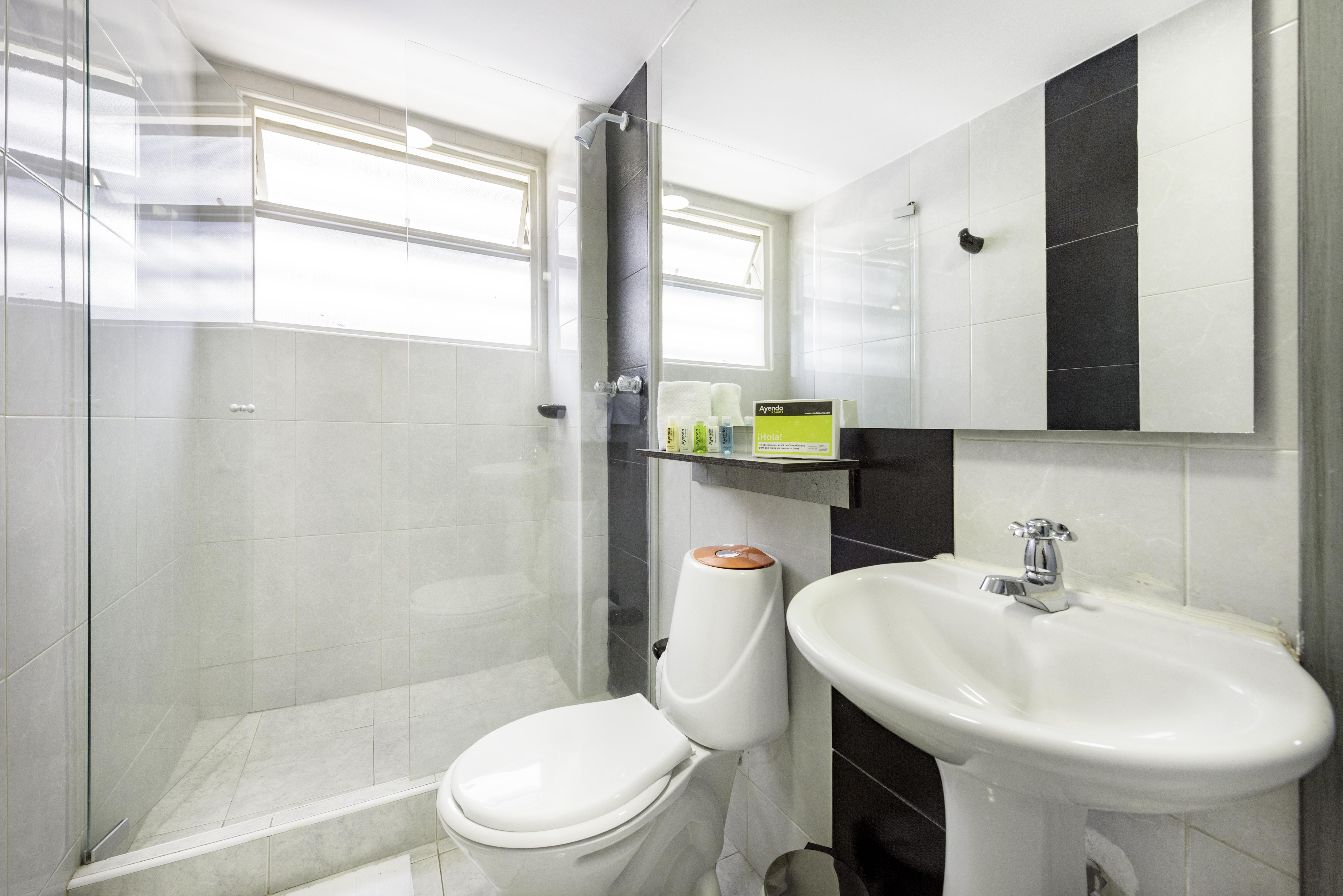 Ayenda 1024 Agora Inn Hotel Богота Екстер'єр фото